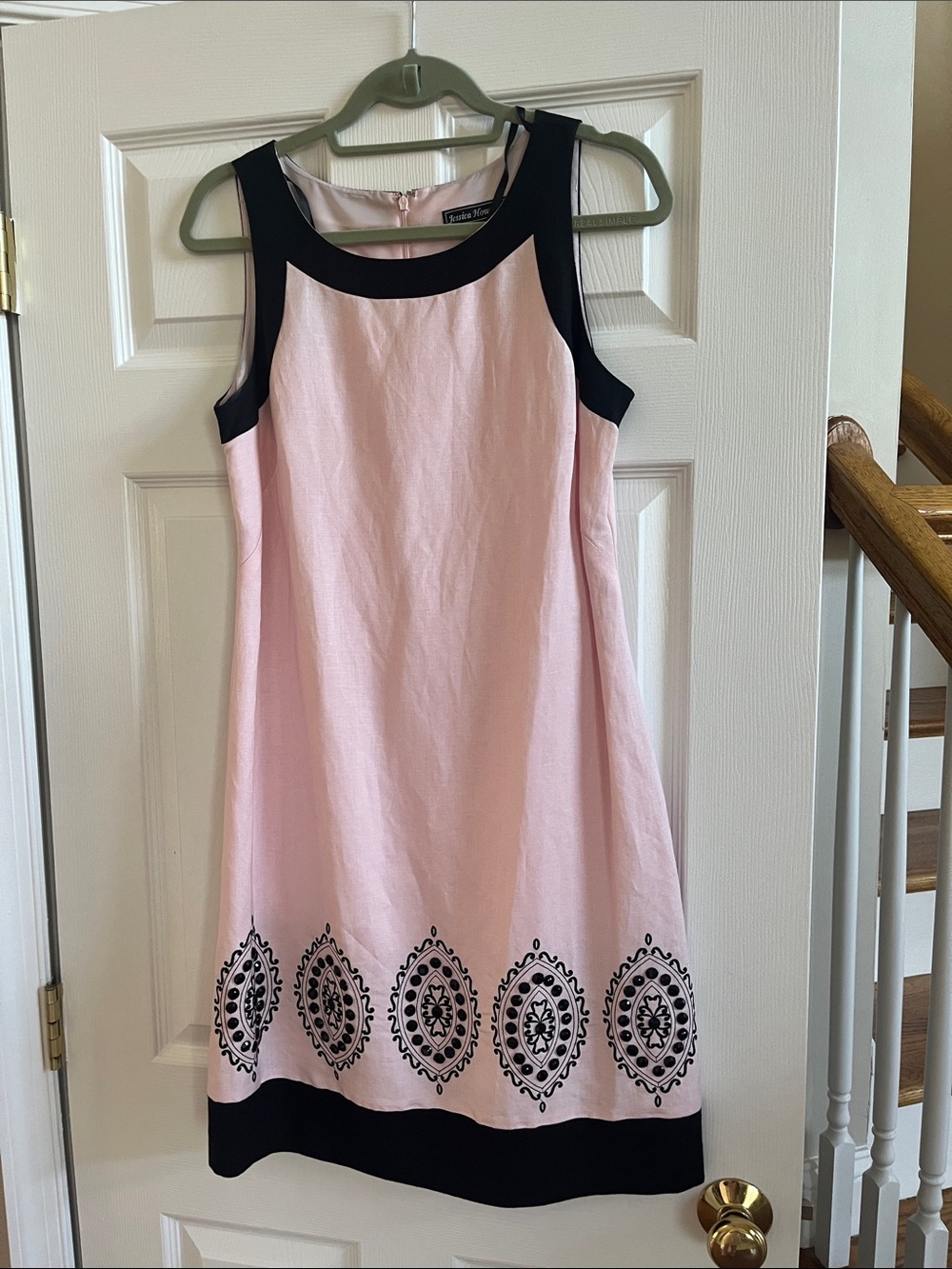 Jessica Howard Dress Classic Sleeveless Colorblock Dress - Pink and Black Sz  8